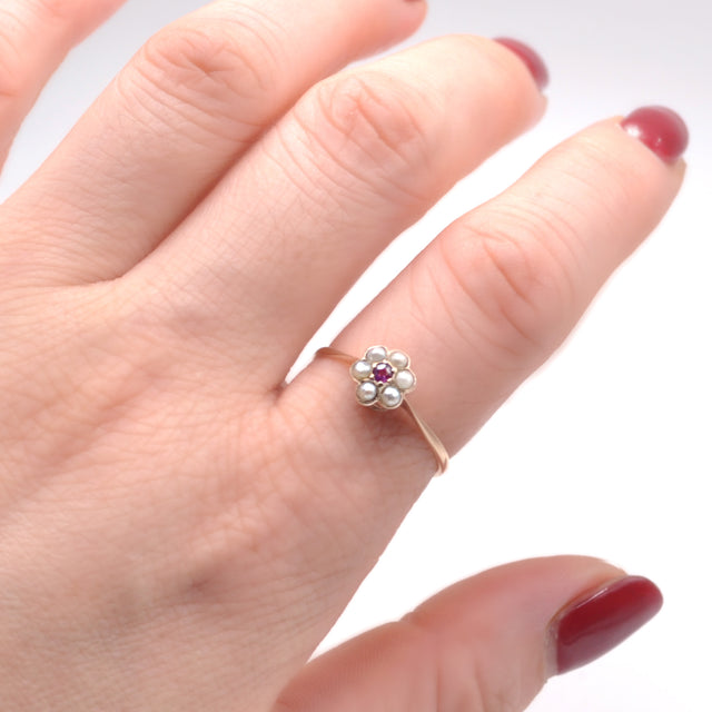 Anillo flor eduardiana