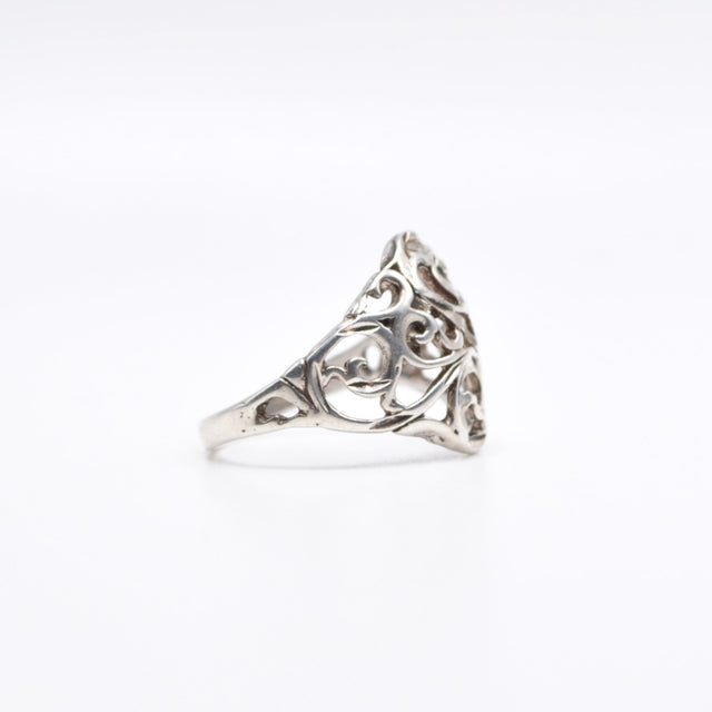 Anillo de plata calado
