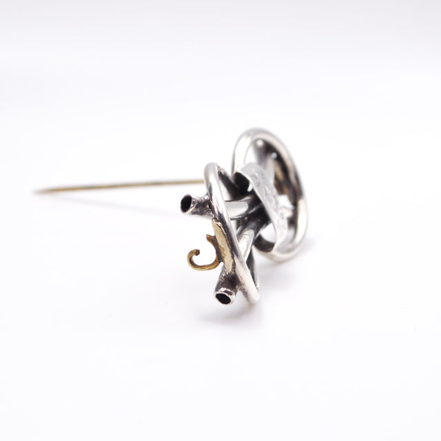 Lover's knot victoriano