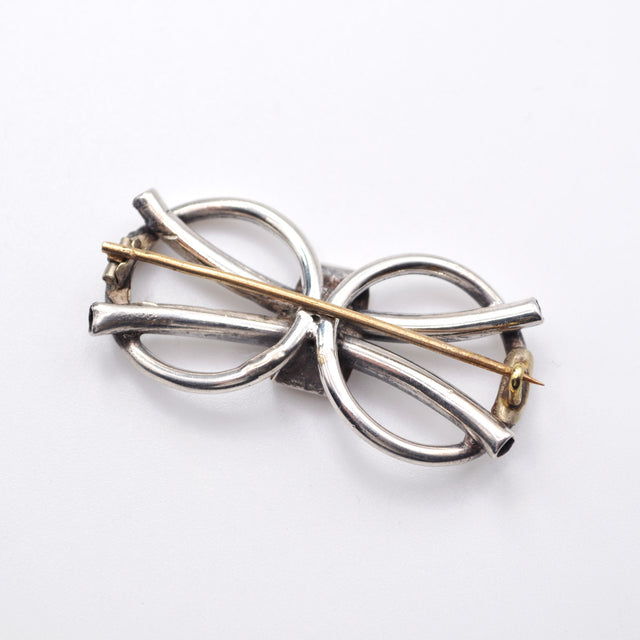 Lover's knot victoriano