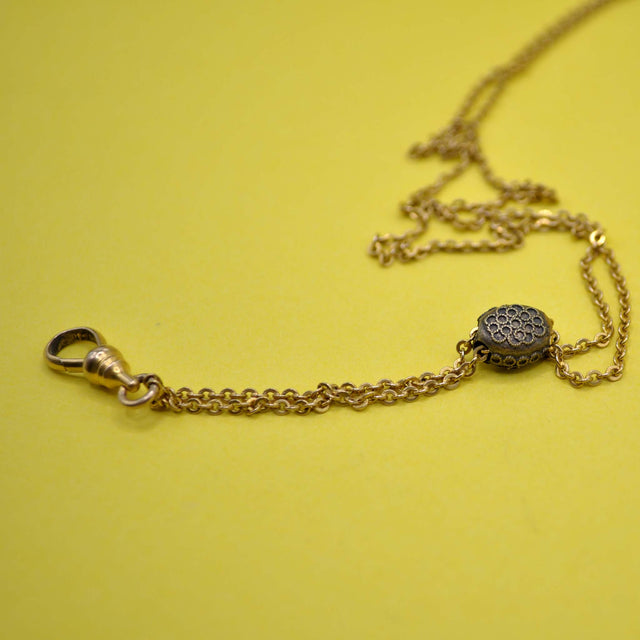 Cadena larga victoriana