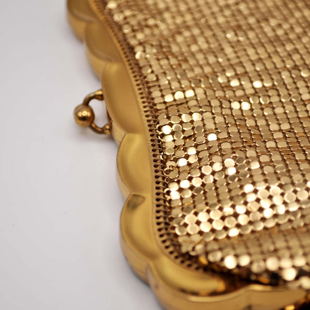 Whiting & Davies dorada